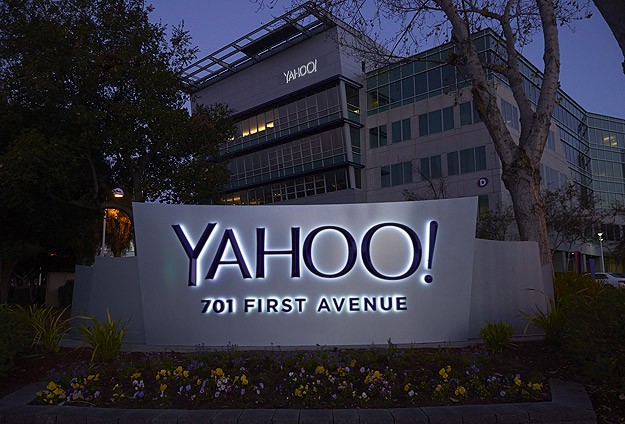 internet devi Yahoo, PEKİN, yahoo araştırma merkezini kapatıyor,